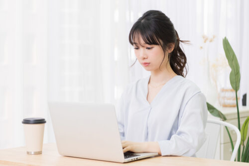 【六ケ所村】高時給の事務のお仕事　／　三沢市内より送迎バス有